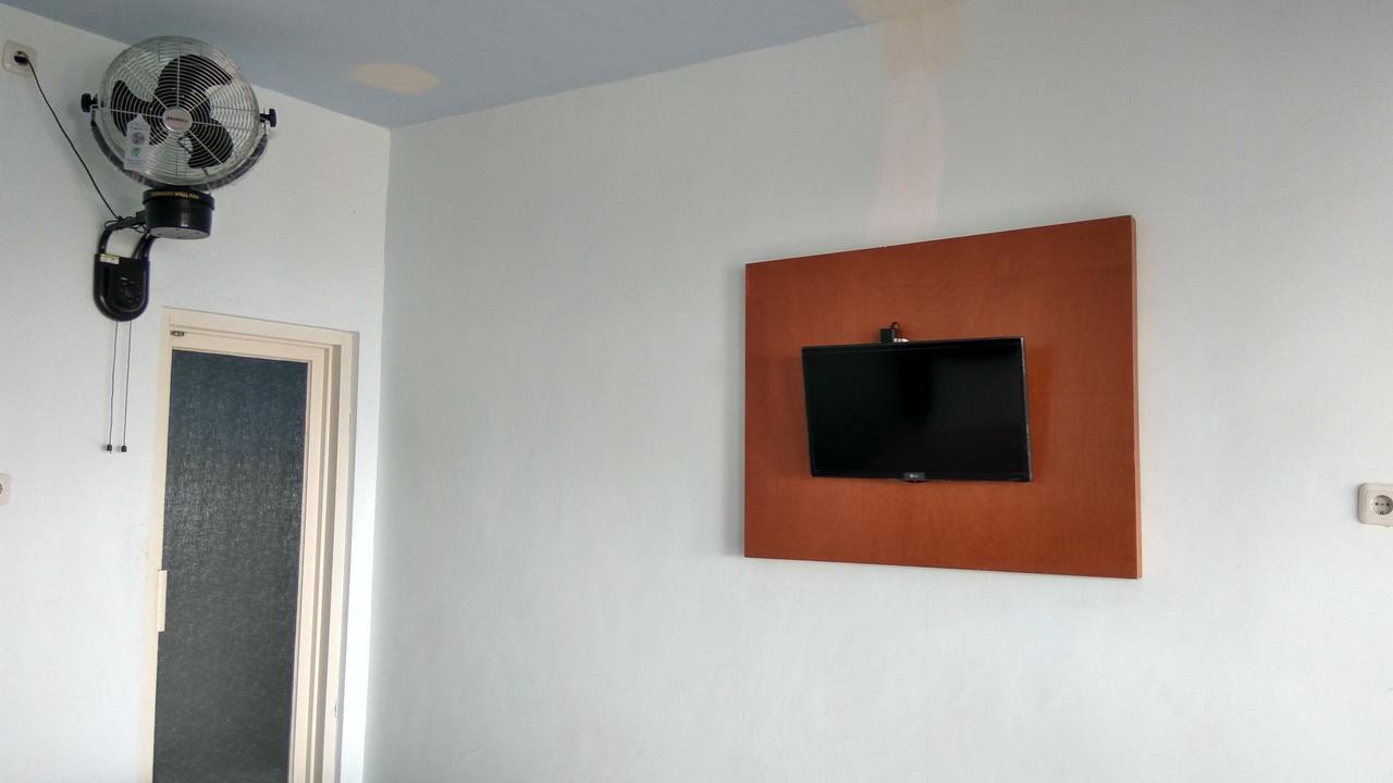 Mawar Hotel Labuan Bajo Ngoại thất bức ảnh