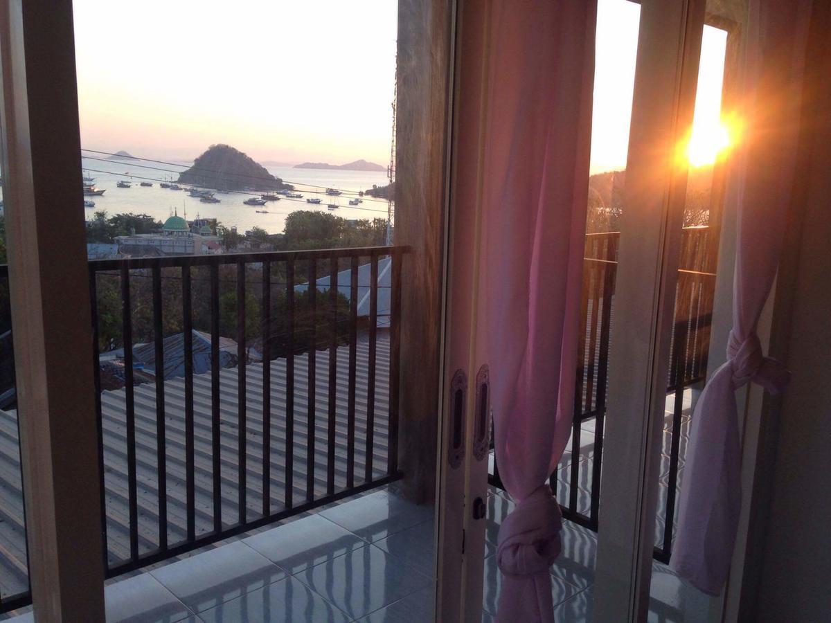 Mawar Hotel Labuan Bajo Ngoại thất bức ảnh